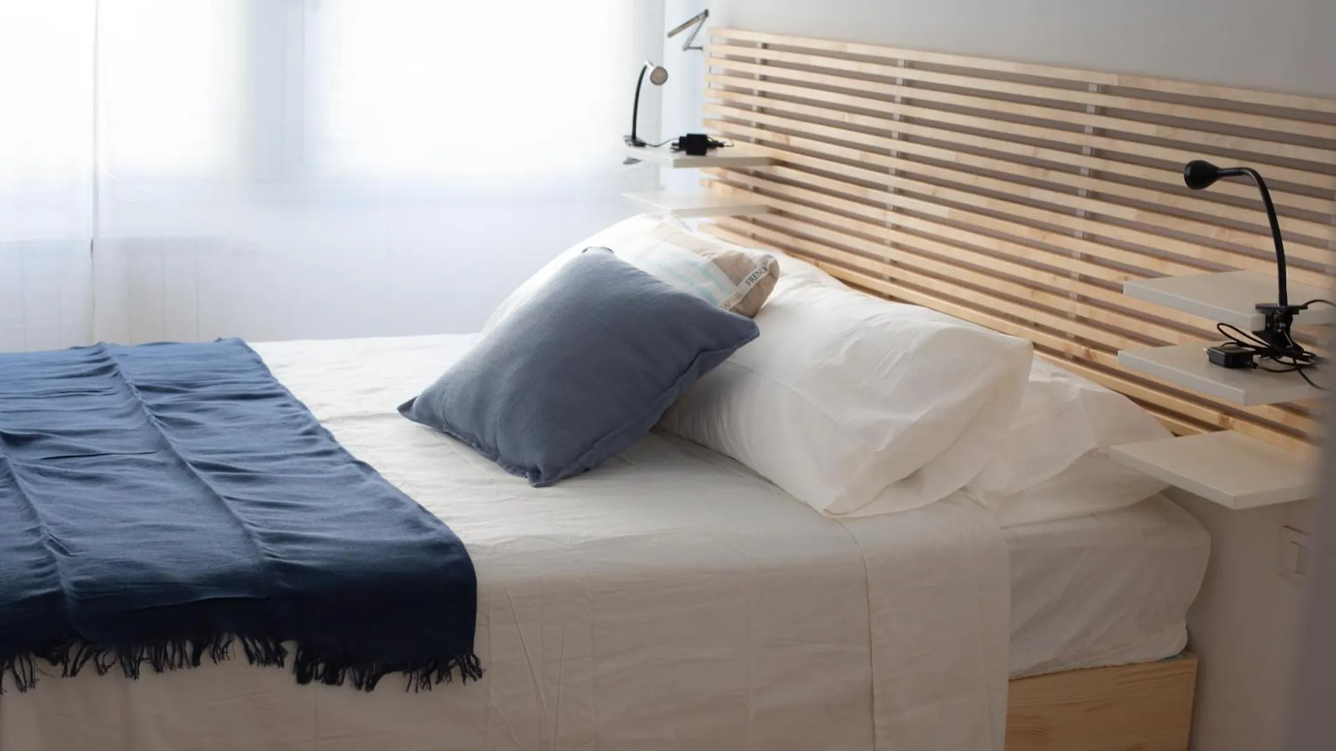 Columpio Milan Isola Rooms And Apartment Italia
